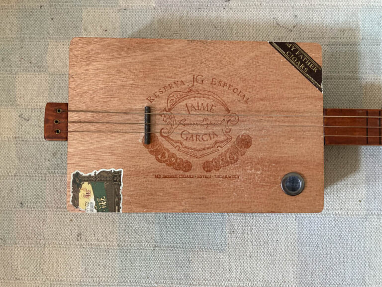Cigar Box Guitar
