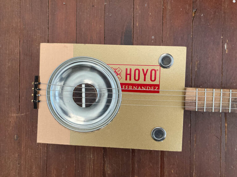 Cigar Box Guitar